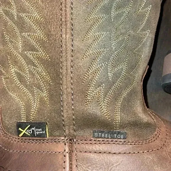 🚨🚨 ARIAT Groundbreaker Wide Square Toe MetGuard STEEL TOE Work Boot 10020063