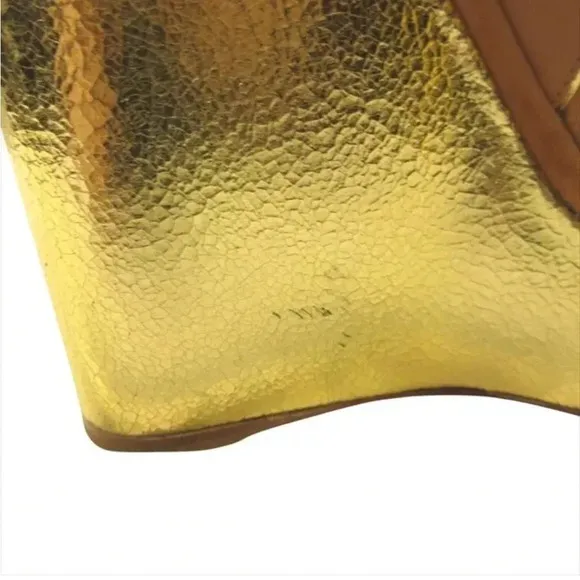 - Authentic Louis Vuitton Tan Leather Metallic Wedge Sandals Size 38