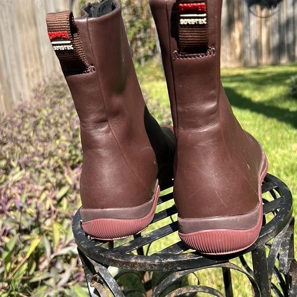 ▶️ Camper ◀️ Goretex Waterproof Boots, Michelin Traction Brown/ Maroon,