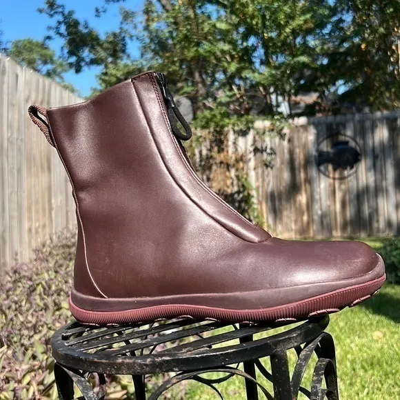 ▶️ Camper ◀️ Goretex Waterproof Boots, Michelin Traction Brown/ Maroon,