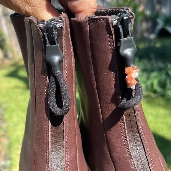 ▶️ Camper ◀️ Goretex Waterproof Boots, Michelin Traction Brown/ Maroon,