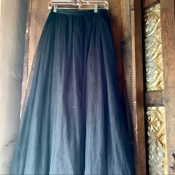 🆕 Floor length tulle maxi skirt ❤️