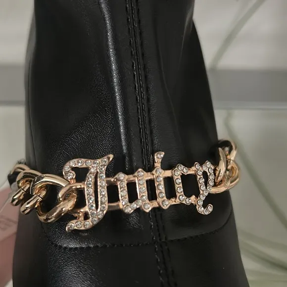 🆕 JUICY COUTURE Women's Tommi Booties Black Gold NWT Women’s size 8.5