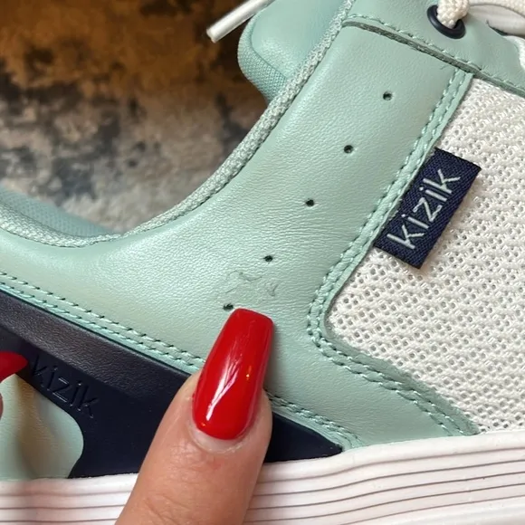 🩵 Kizik Brisbane Womens shoes , Size: 11W