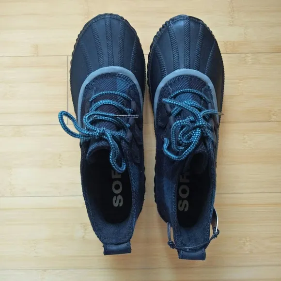 -NEW- Women's Sorel Out N About Plus Boots/Booties 6