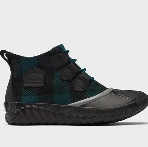 -NEW- Women's Sorel Out N About Plus Boots/Booties 6