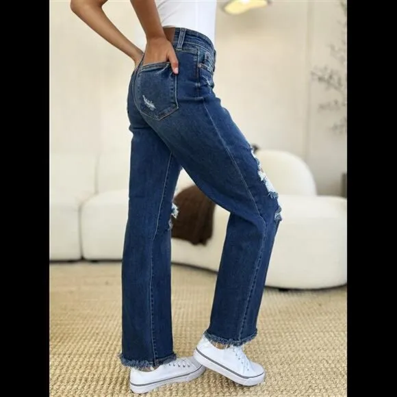 🔥 NWT 💙 Judy Blue Mid Rise Distressed Raw Hem Jeans, Stretchy, Comfy, Stylish