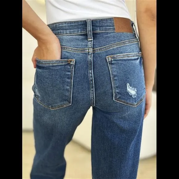 🔥 NWT 💙 Judy Blue Mid Rise Distressed Raw Hem Jeans, Stretchy, Comfy, Stylish