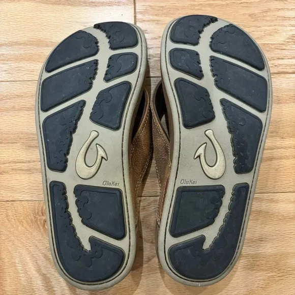 🏝️ OluKai Nui Men’s Leather Sandals - size 8/41​​