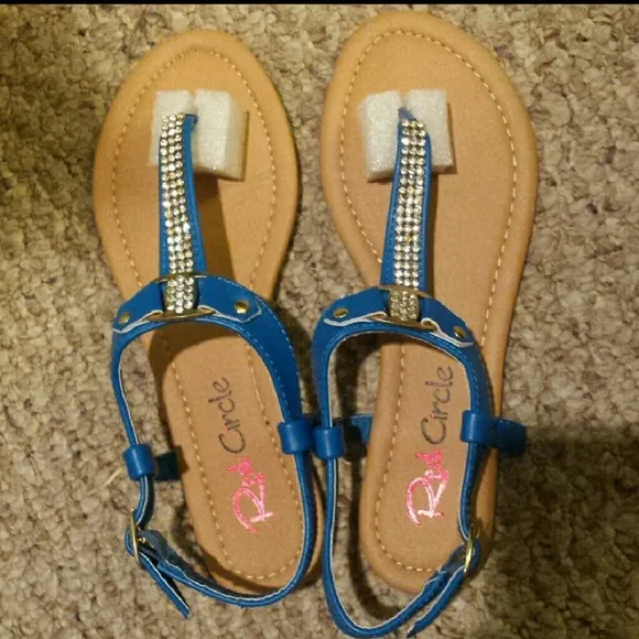 🇺🇦 Rhinestone T-strap Slide Sandals/Brand new in box