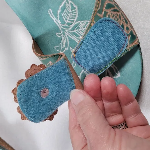 05400 L'Artiste by Spring Step teal &quot;Cuteness&quot; leather Sandals 40 9 NIB