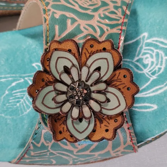05400 L'Artiste by Spring Step teal &quot;Cuteness&quot; leather Sandals 40 9 NIB