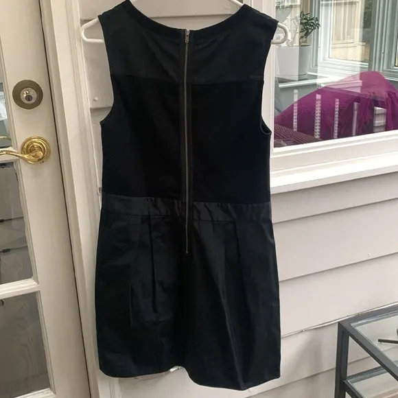 $298 Theory Mini Dress Wool / Taffeta Sleeveless Little Black  Dress 8