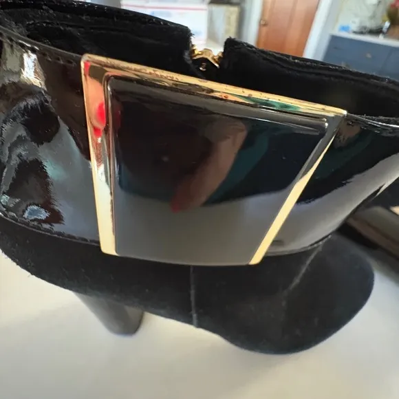 $450 TORY BURCH Harper Booties Black Suede Patent Leather Ankle Boots SIZE 6M