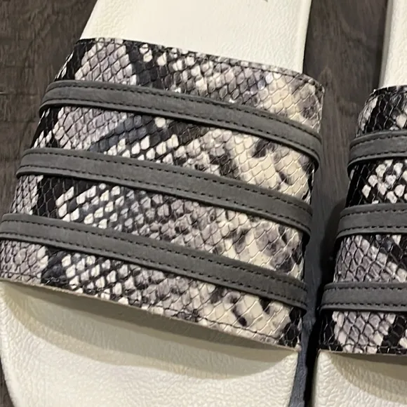 Adidas Adilette EH0166 SnakeSkin shoes slides sandals shower pool beach new Mens