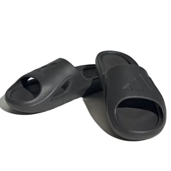 ADIDAS • Black Adicane Sandals Slides Includes Box