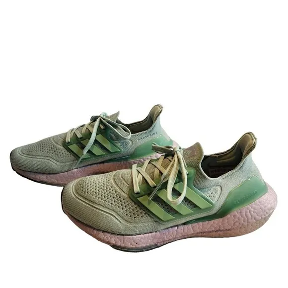 ADIDAS Original UltraBoost 21 in Hazy Green, 7.5