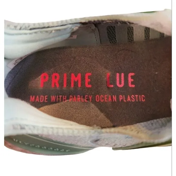ADIDAS Original UltraBoost 21 in Hazy Green, 7.5