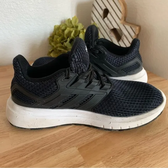 Adidas Ultimashow Running Black Mens Shoes size 8
