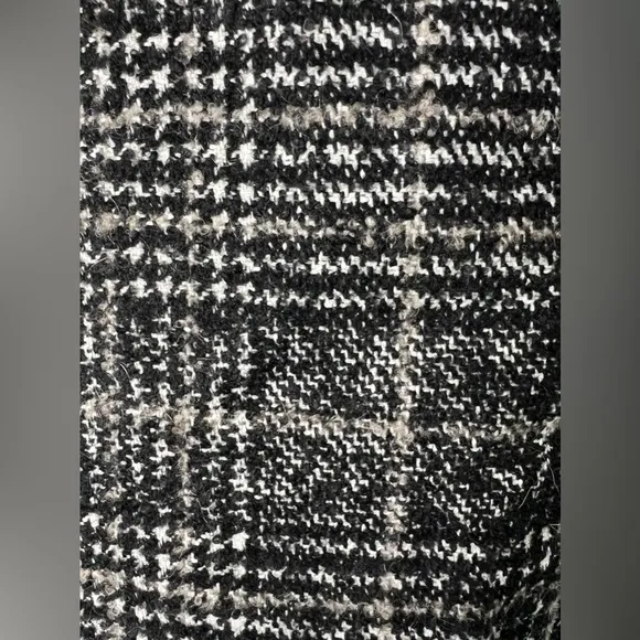 AKRIS Punto Plaid Wool Skirt