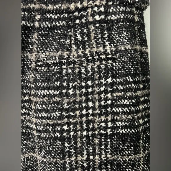 AKRIS Punto Plaid Wool Skirt