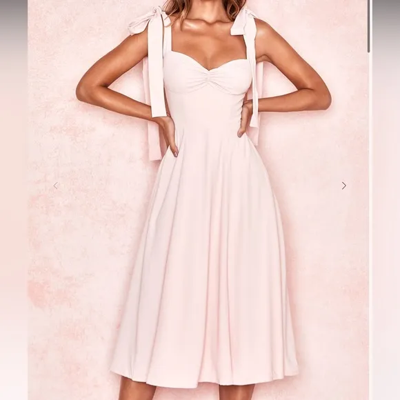 Alicia Dress Blush | House of CB | S
