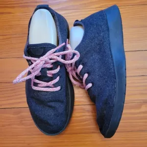 Allbirds W9 Gray Merino WOOL RUNNERS Lace Up Comfort Shoes Sneakers