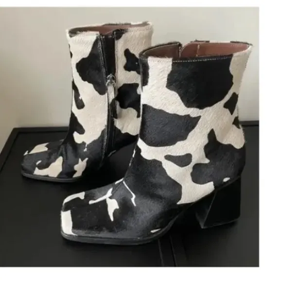 ALOHAS COW BOOTS
