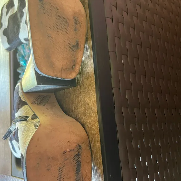 ALOHAS COW BOOTS