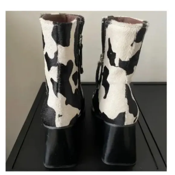 ALOHAS COW BOOTS