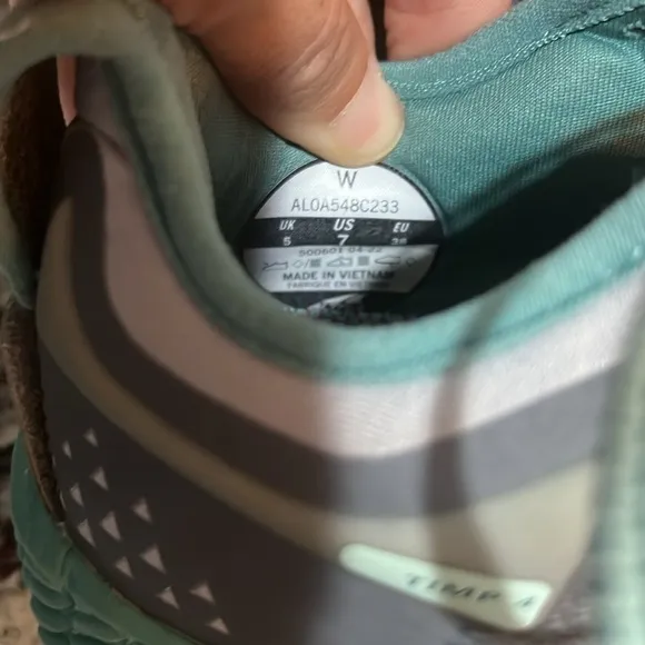 Altra Timp 4 Running shoes Hiking Trail running size 7 teal and grey