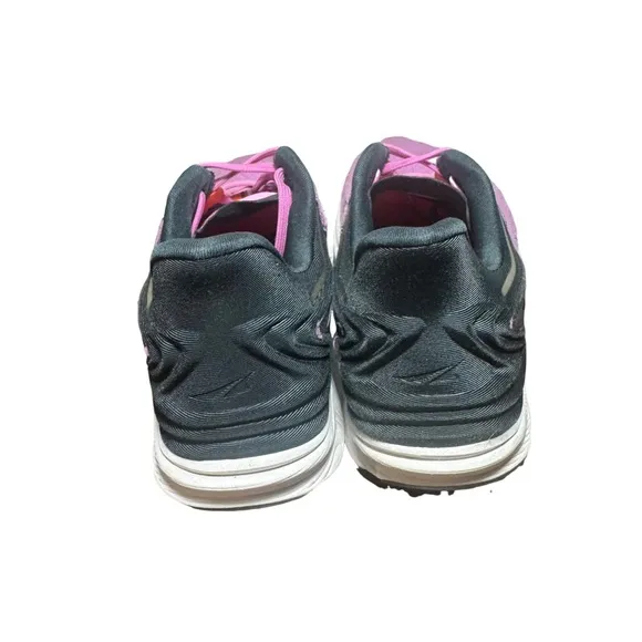 Altra Women's Torin 6 pink athletic shoes size 9