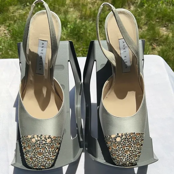 Anne Klein, Vintage Silver Slingback with Rhinestone filled Toe. 9M