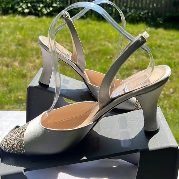 Anne Klein, Vintage Silver Slingback with Rhinestone filled Toe. 9M