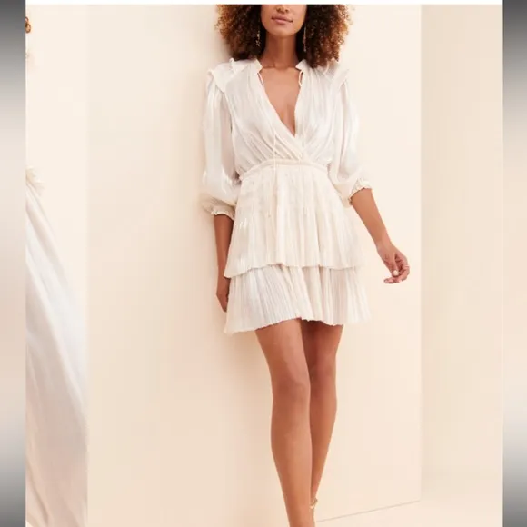 Anthropologie Current Air creamy ivory pleated drop waist tiered mini dress XS