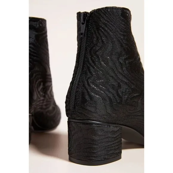 Anthropologie Joyeux Textured Ankle Boot Size 38EU. Sho5