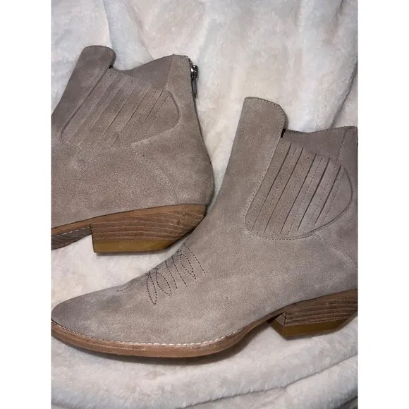 Anthropologie‎ Silent D Poly Suede Western Ankle Boots - Size 40