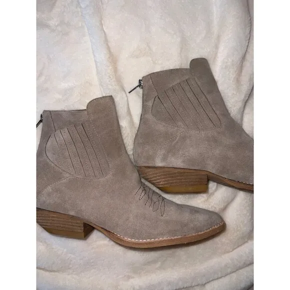 Anthropologie‎ Silent D Poly Suede Western Ankle Boots - Size 40