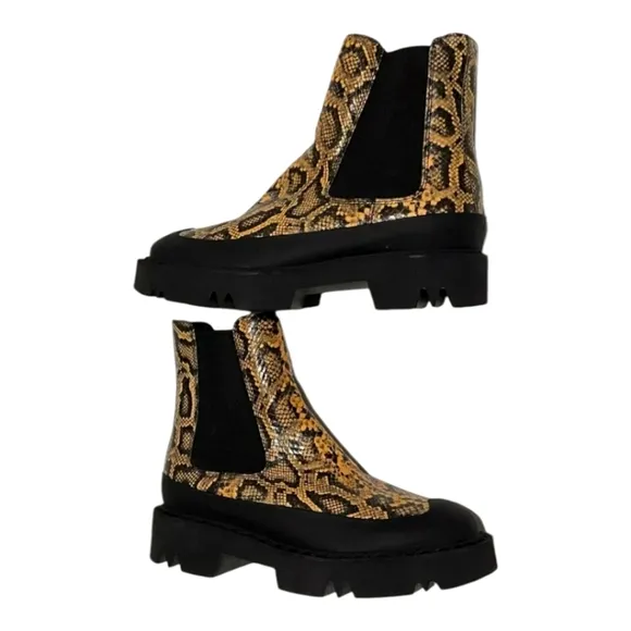 AQUATALIA CHELSEA ANKLE BOOTS HOLLY SNAKE EMBOSSED WATERPROOF Women’s Size 8 New