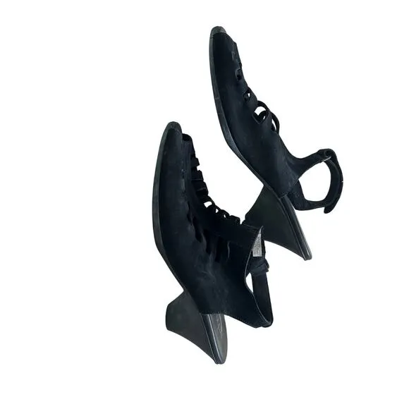 ARCHE sandals enexor nuit (small heeled sandals- Black Suede- 11M (size 42)