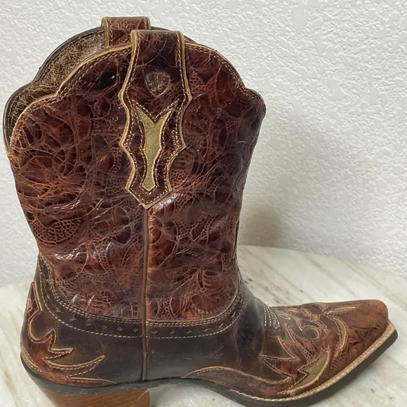 Ariat boots western women sz 6.5 B “Dahlia” style 10008781 brown