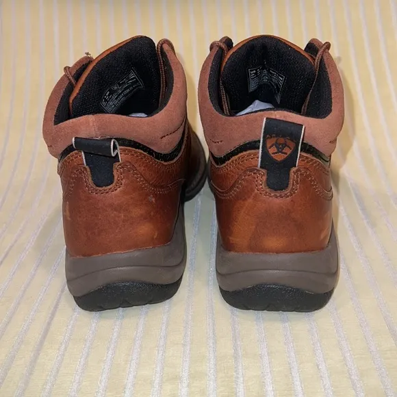 Ariat Brown Leather Lace Up Ankle Work Boots 6.5B B STEEL TOE #31460