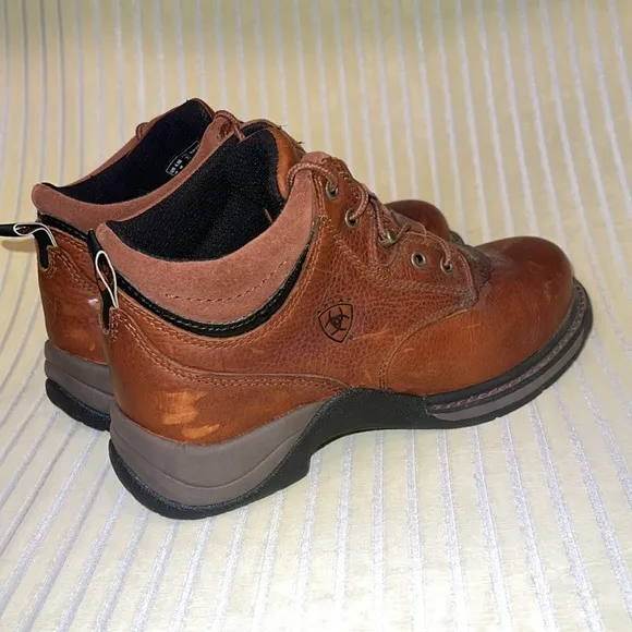 Ariat Brown Leather Lace Up Ankle Work Boots 6.5B B STEEL TOE #31460