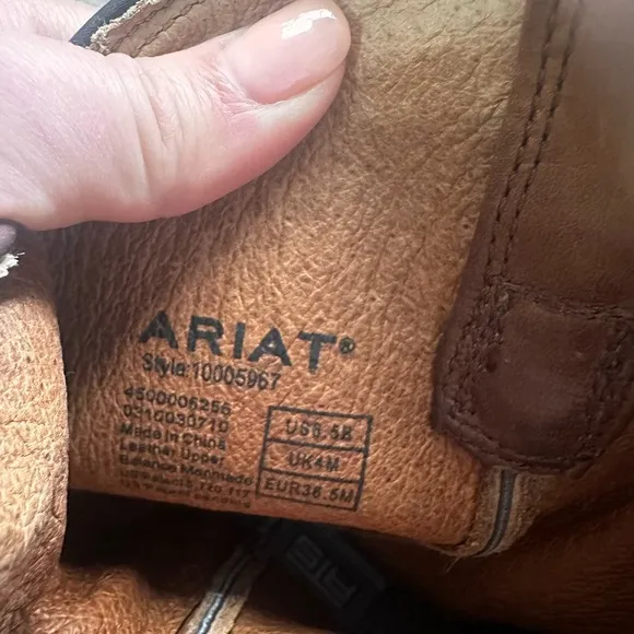 ARIAT Heritage Roper Western Leather Boots Round Toe Distressed Women’s 6.5