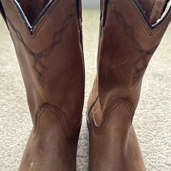 ARIAT Heritage Roper Western Leather Boots Round Toe Distressed Women’s 6.5