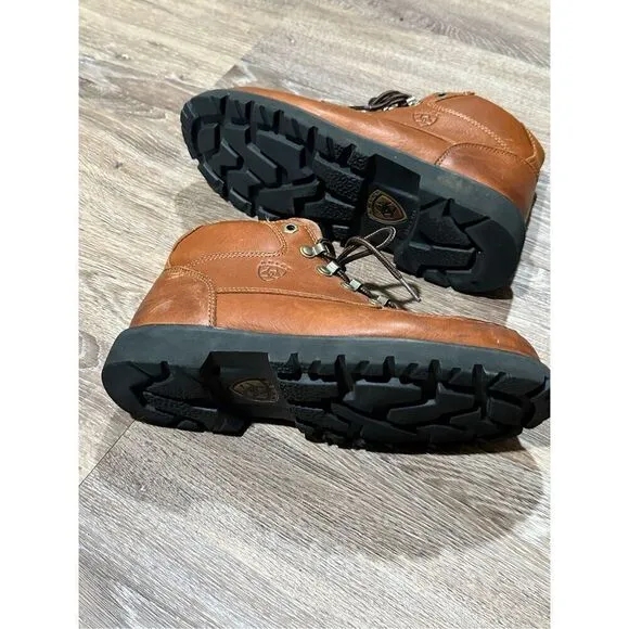 Ariat men’s brown leather lace up chukka work boot  8