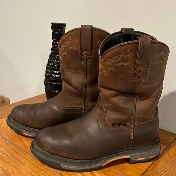 Ariat Men’s Work Boots ASTM f52892-11 in Oily Distressed Brown Size 9EE.