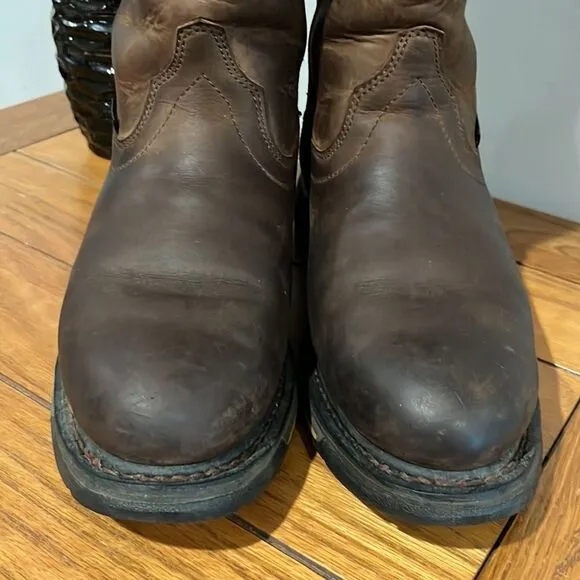 Ariat Men’s Work Boots ASTM f52892-11 in Oily Distressed Brown Size 9EE.