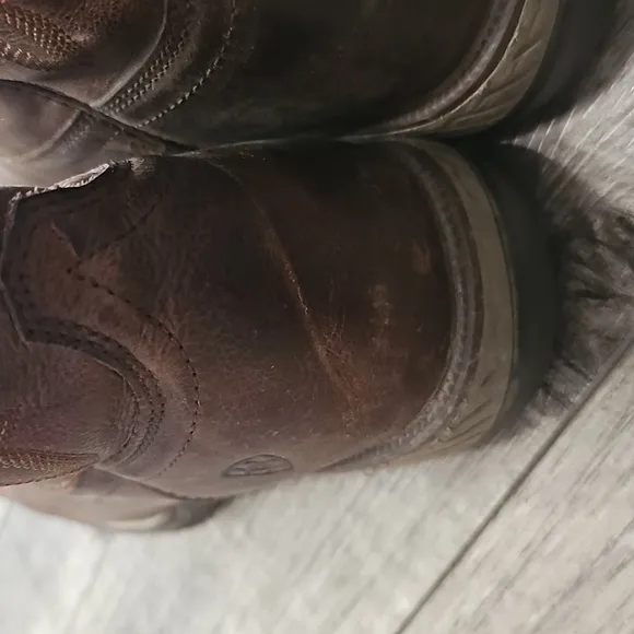 Ariat Sport Outdoor Distresssed Western Boots