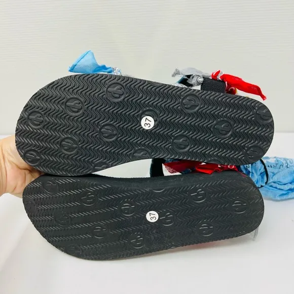 ARIZONA LOVE**Bandana Sandals**US 7**$189
